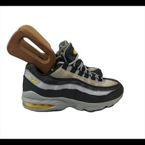 Nike Air Max 95 (GS) Off Noir/Dynamic 6.5Y